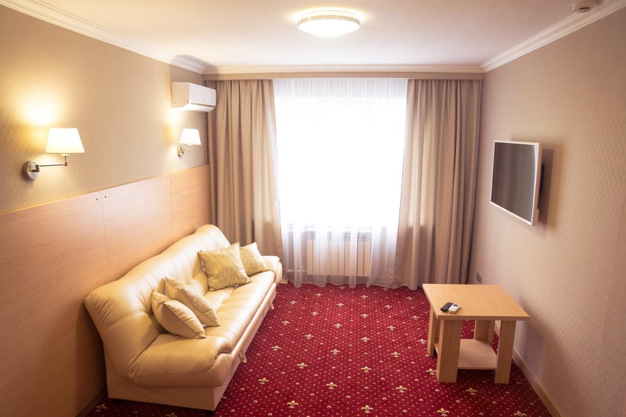 Hotel "Ussuriysk" Ngoại thất bức ảnh